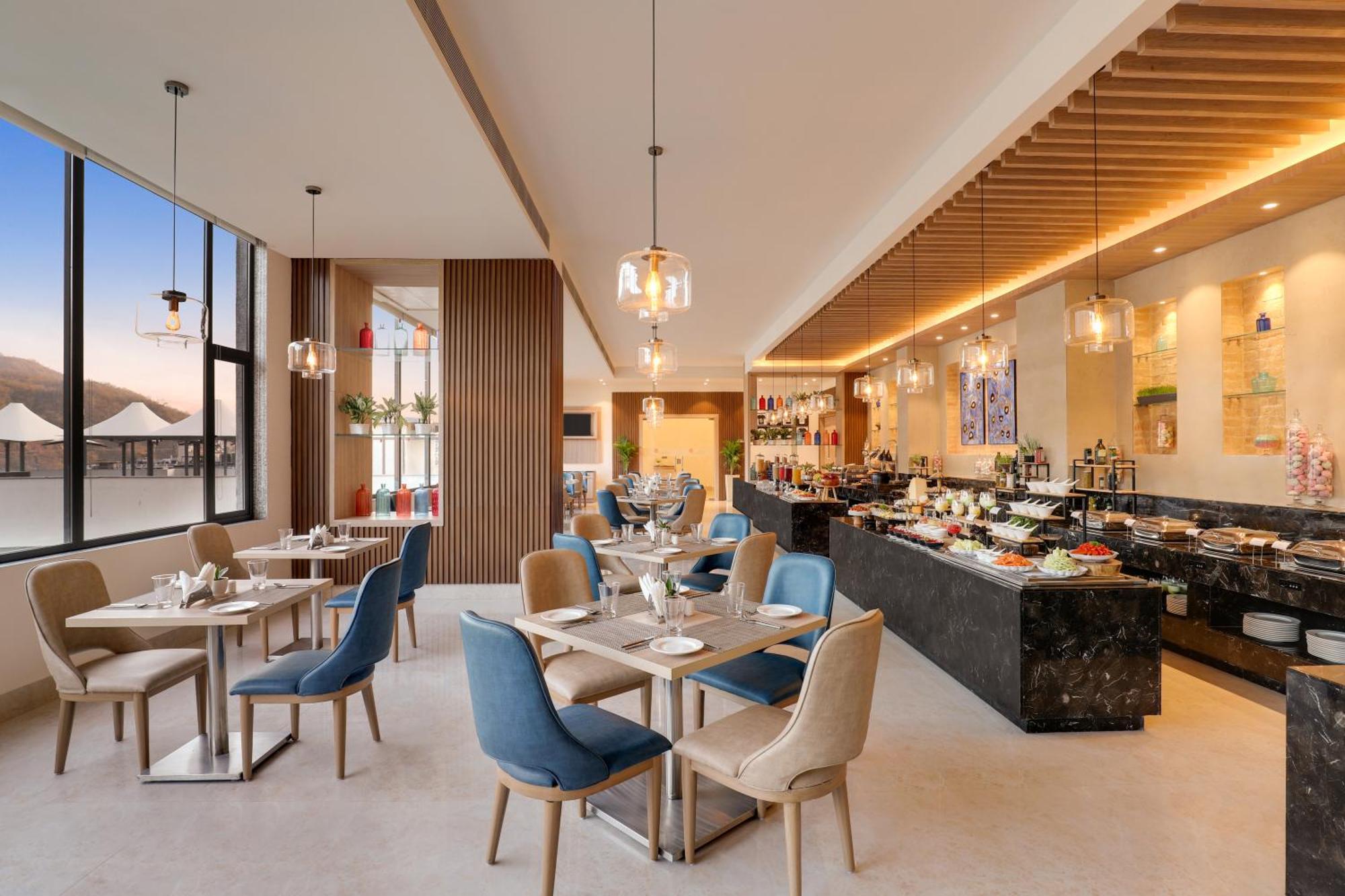 Lemon Tree Hotel, Рішикеш Екстер'єр фото